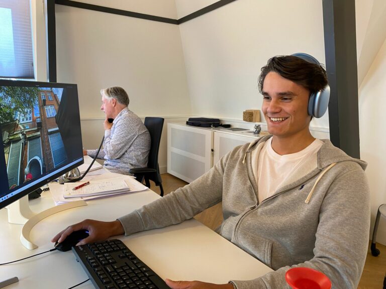 6cec2315-a4bb-4387-8a59-e2193154f5a8-1