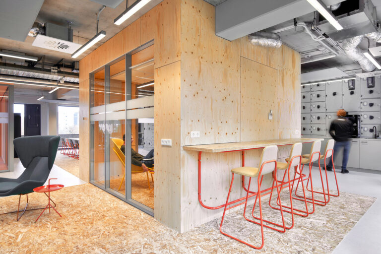 Enexis-Netbeheer-Vestiging-Grootzakelijk-Interieur-01B