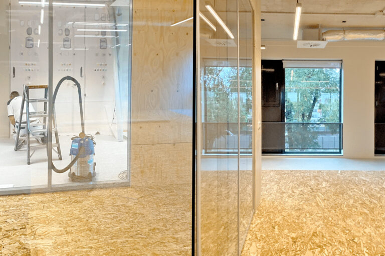 Enexis-Netbeheer-Vestiging-Grootzakelijk-Interieur-Bouw-01